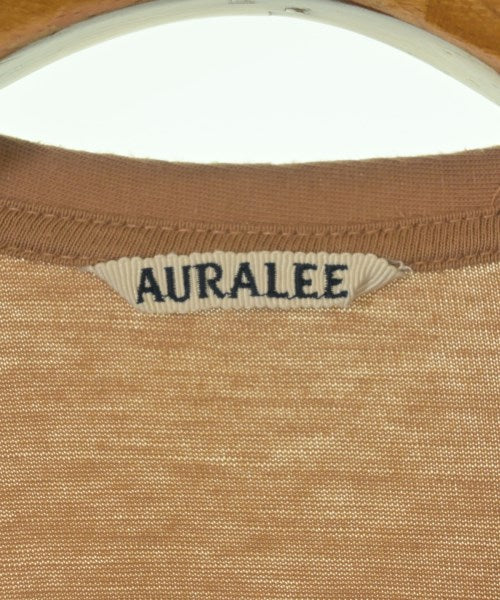 AURALEE เสื้อยืด/เสื้อท็อปส์