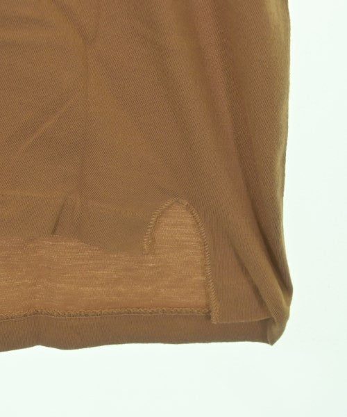 AURALEE เสื้อยืด/เสื้อท็อปส์