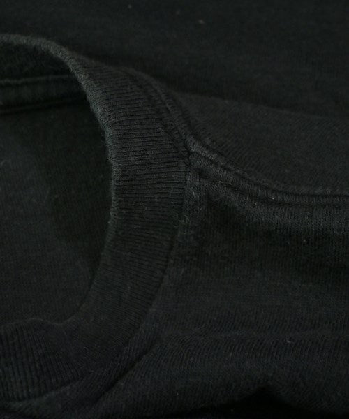 AURALEE เสื้อยืด/เสื้อท็อปส์