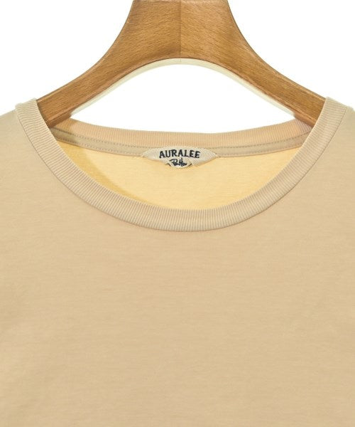 AURALEE เสื้อยืด/เสื้อท็อปส์