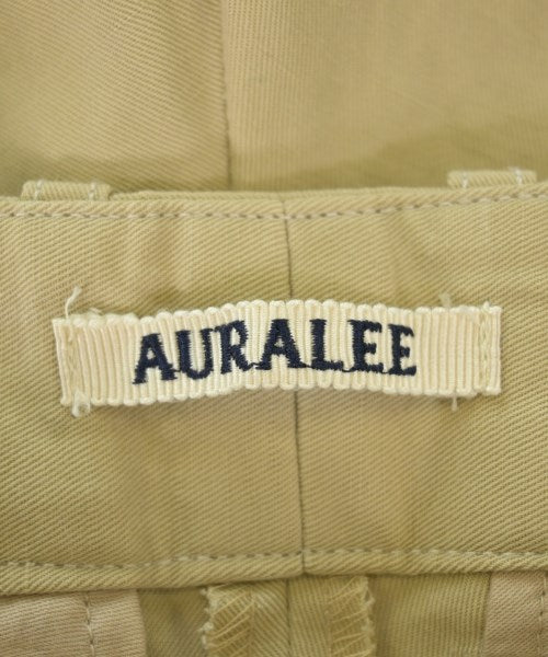 AURALEE ชิโน่