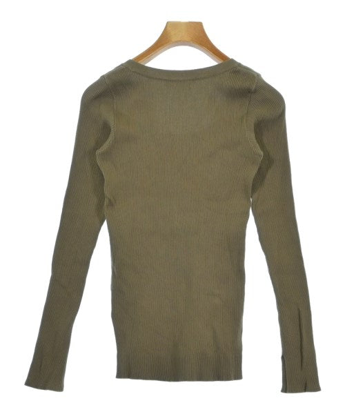 AURALEE เสื้อยืด/เสื้อท็อปส์