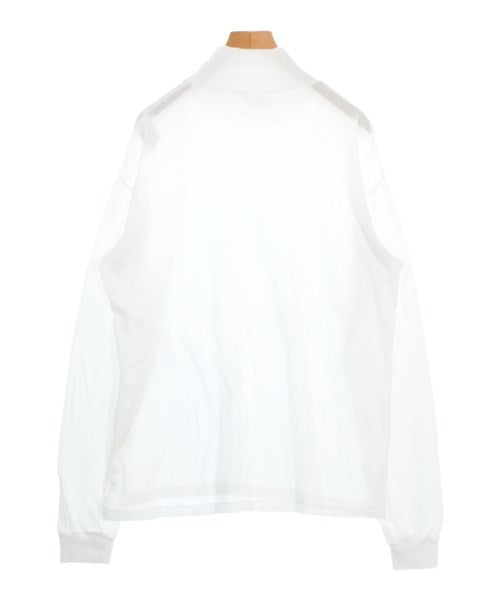 AURALEE เสื้อยืด/เสื้อท็อปส์