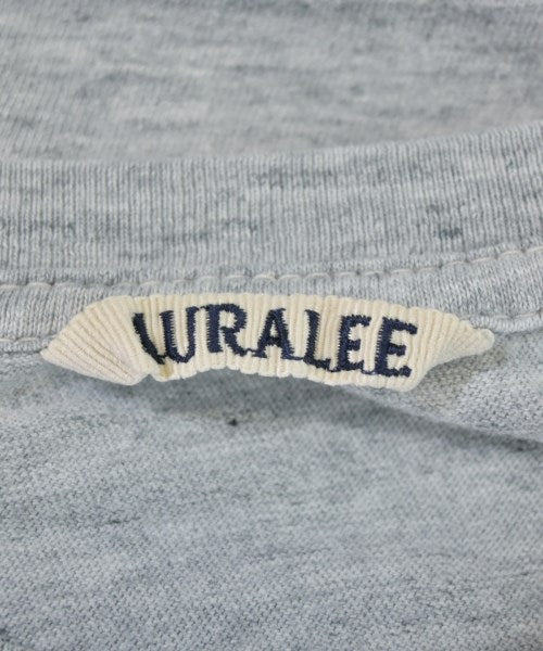 AURALEE เสื้อยืด/เสื้อท็อปส์