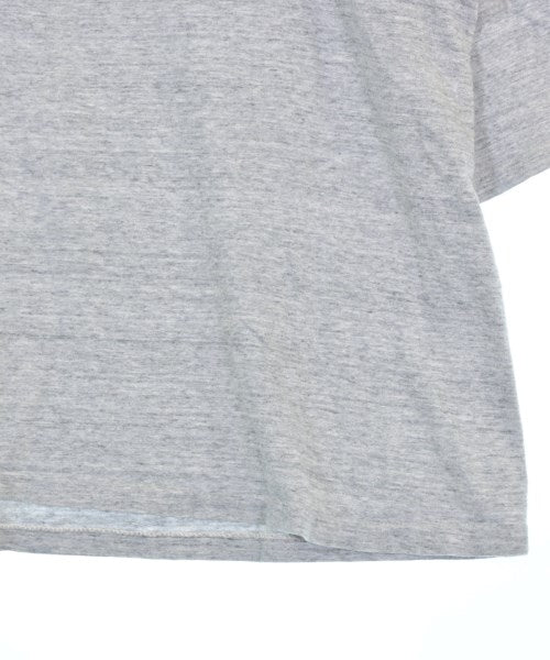 AURALEE เสื้อยืด/เสื้อท็อปส์
