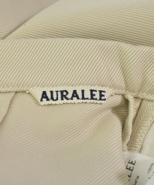 AURALEE กระโปรงยาวถึงเข่า