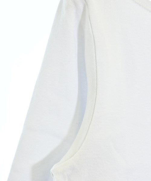 AURALEE เสื้อยืด/เสื้อท็อปส์