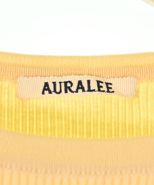 AURALEE เสื้อยืด/เสื้อท็อปส์