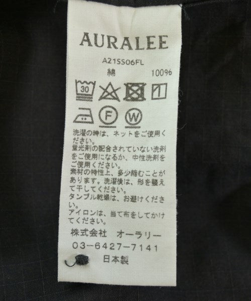 AURALEE เสื้อสตรี