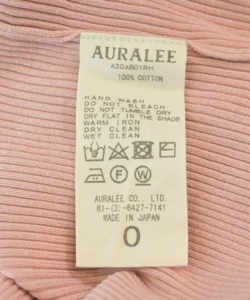 AURALEE เสื้อยืด/เสื้อท็อปส์