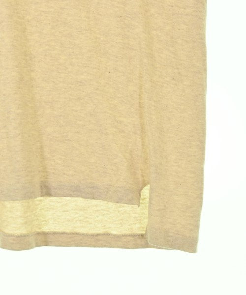 AURALEE เสื้อยืด/เสื้อท็อปส์