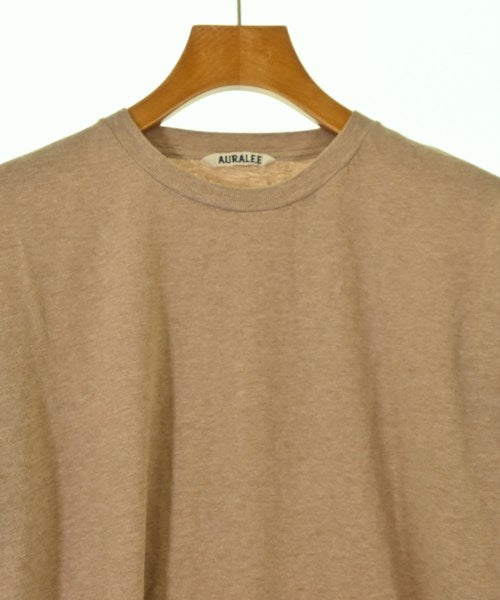 AURALEE เสื้อยืด/เสื้อท็อปส์