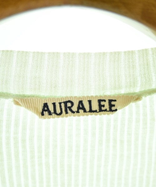 AURALEE เสื้อยืด/เสื้อท็อปส์