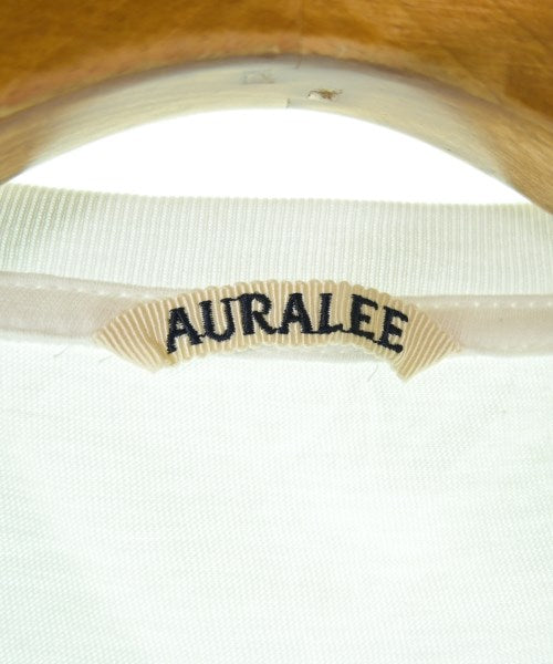 AURALEE เสื้อยืด/เสื้อท็อปส์