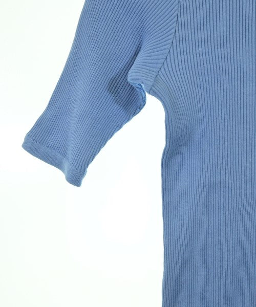AURALEE เสื้อยืด/เสื้อท็อปส์