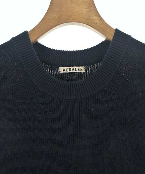 AURALEE เสื้อแขนกุด