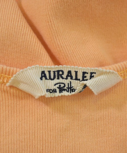 AURALEE เสื้อยืด/เสื้อท็อปส์