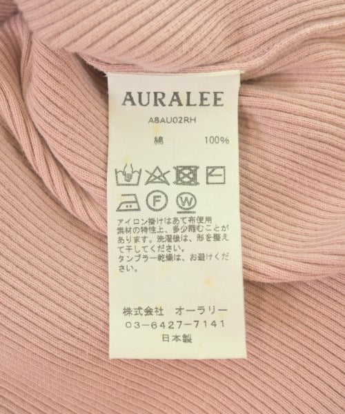 AURALEE เสื้อยืด/เสื้อท็อปส์