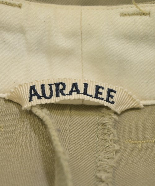 AURALEE ชิโน่
