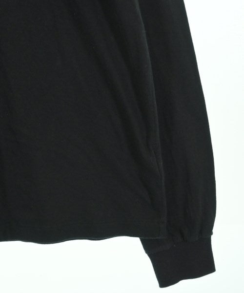AURALEE เสื้อยืด/เสื้อท็อปส์