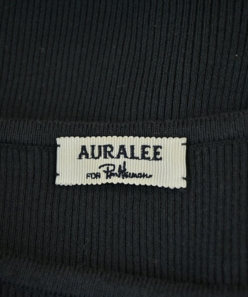 AURALEE เสื้อแขนกุด