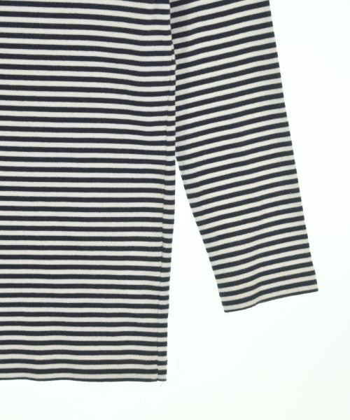 AURALEE เสื้อยืด/เสื้อท็อปส์