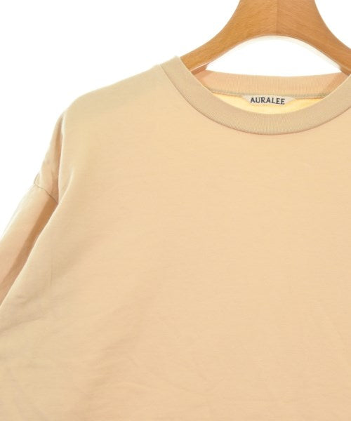 AURALEE เสื้อยืด/เสื้อท็อปส์