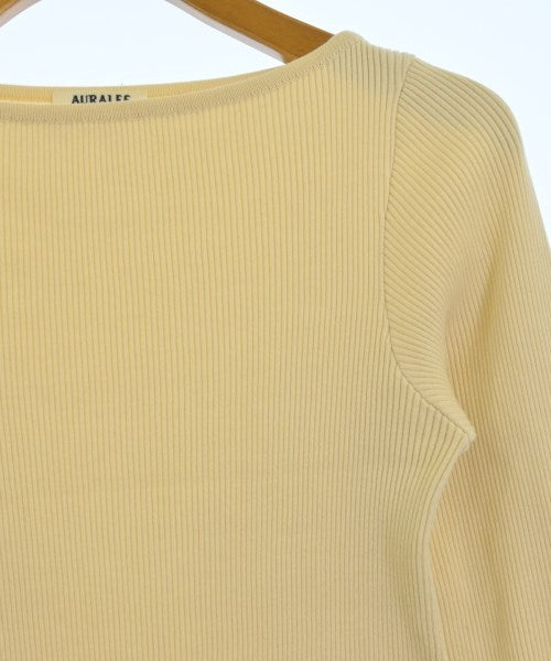 AURALEE เสื้อยืด/เสื้อท็อปส์