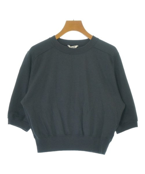 AURALEE เสื้อยืด/เสื้อท็อปส์