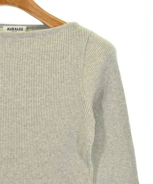 AURALEE เสื้อยืด/เสื้อท็อปส์