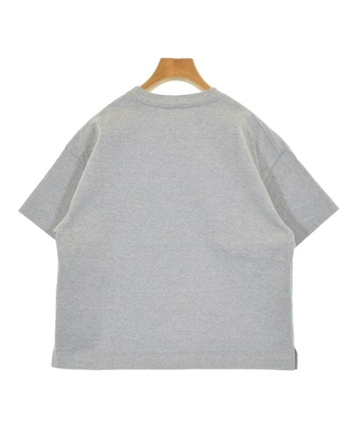 AURALEE เสื้อยืด/เสื้อท็อปส์