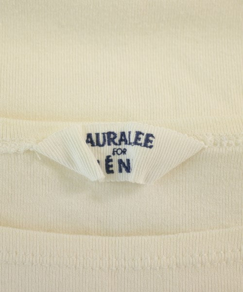 AURALEE เสื้อยืด/เสื้อท็อปส์