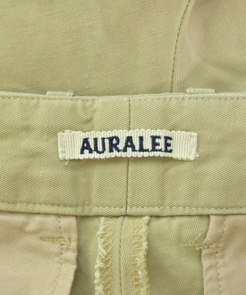 AURALEE ชิโน่