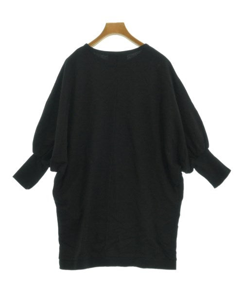 avie เสื้อยืด/เสื้อท็อปส์