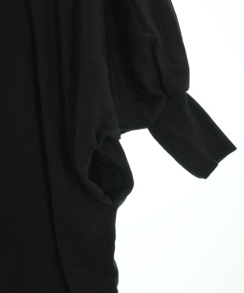 avie เสื้อยืด/เสื้อท็อปส์