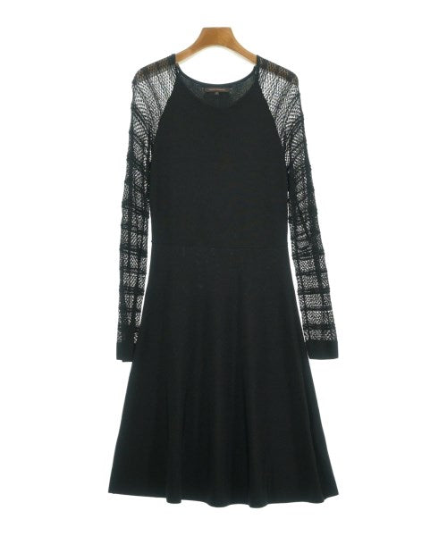 ADOLFO DOMINGUEZ ชุดเดรส