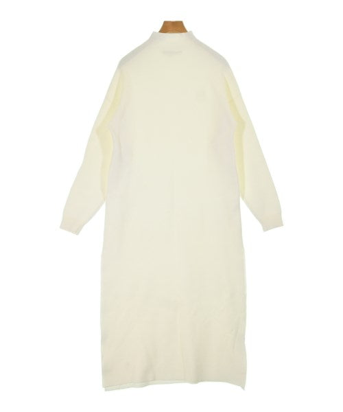 ADOLFO DOMINGUEZ ชุดเดรส