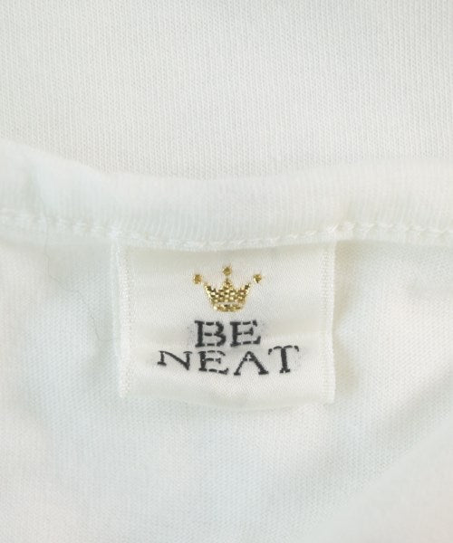 BE NEAT เสื้อยืด/เสื้อท็อปส์