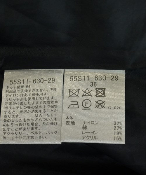 BLUE LABEL CRESTBRIDGE กระโปรงยาวถึงเข่า