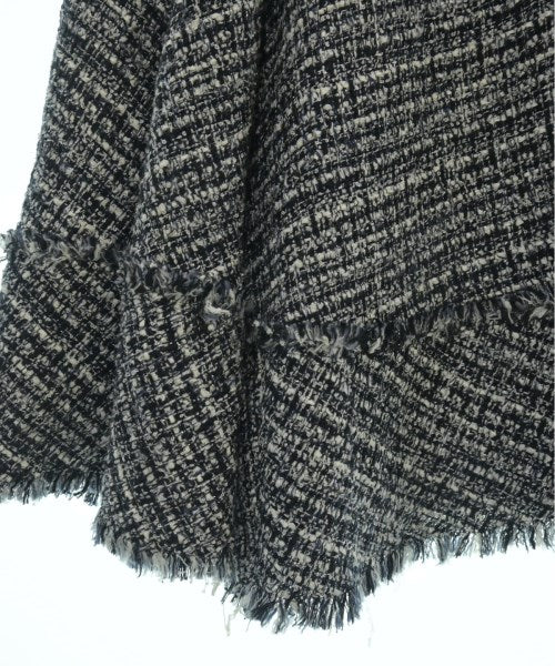 BLUE LABEL CRESTBRIDGE กระโปรงยาวถึงเข่า