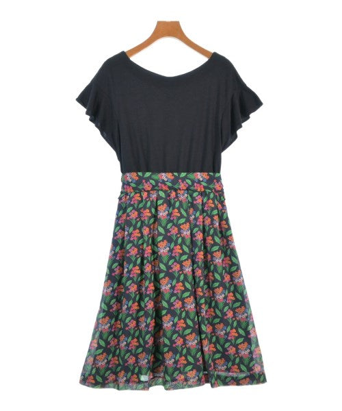 BLUE LABEL CRESTBRIDGE ชุดเดรส