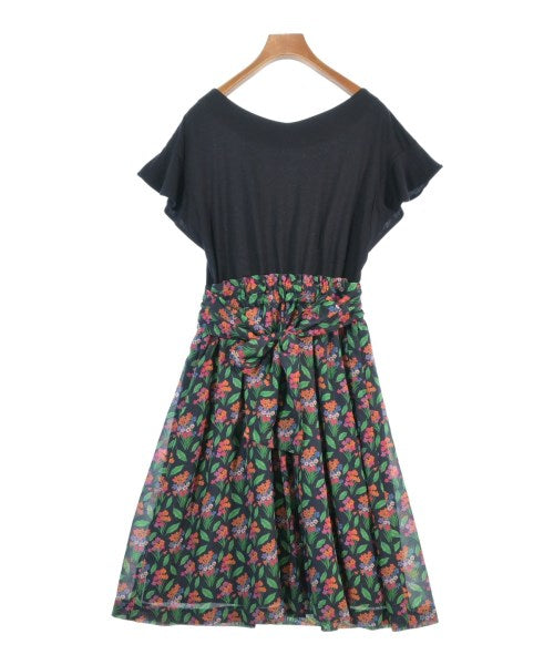 BLUE LABEL CRESTBRIDGE ชุดเดรส