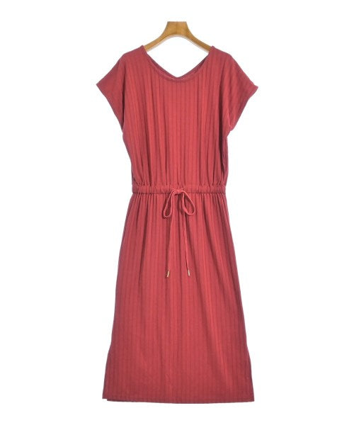 ear PAPILLONNER ชุดเดรส