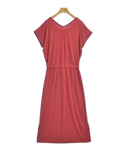 ear PAPILLONNER ชุดเดรส