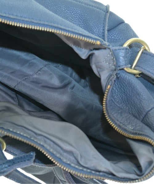 ear PAPILLONNER เป้สะพายหลัง