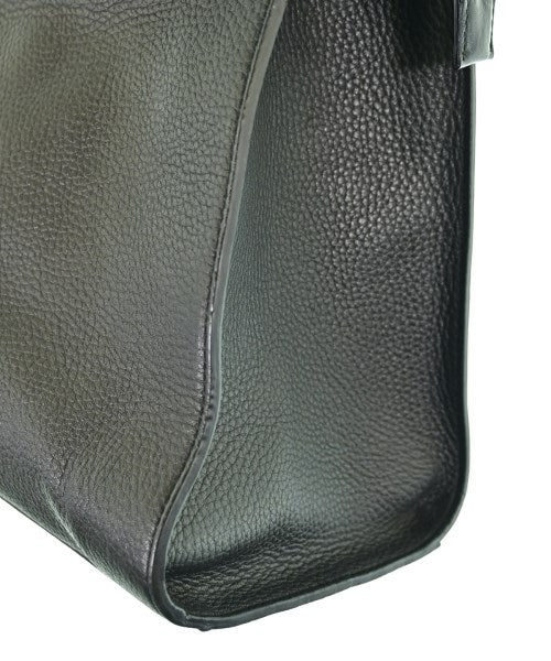PELLE MORBIDA กระเป๋าใส่อุปกรณ์ขนาดใหญ่