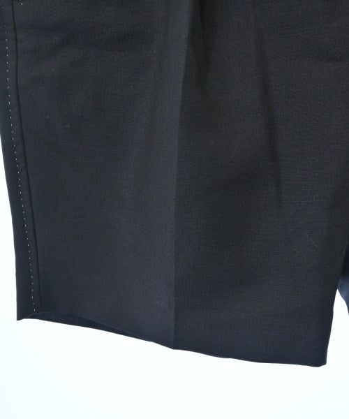 FRANKLIN TAILORED กางเกงขาสั้น