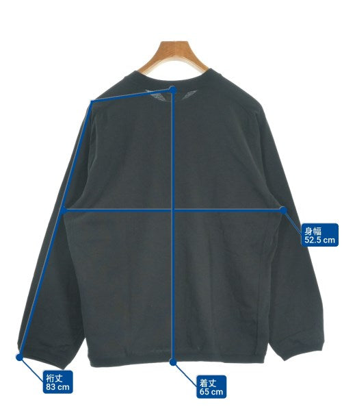 STILL BY HAND เสื้อยืด/เสื้อท็อปส์