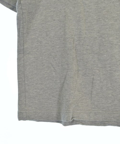 STILL BY HAND เสื้อยืด/เสื้อท็อปส์