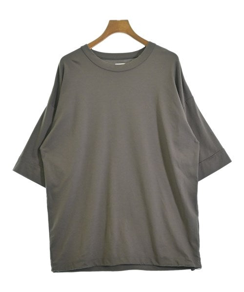 Lui's เสื้อยืด/เสื้อท็อปส์